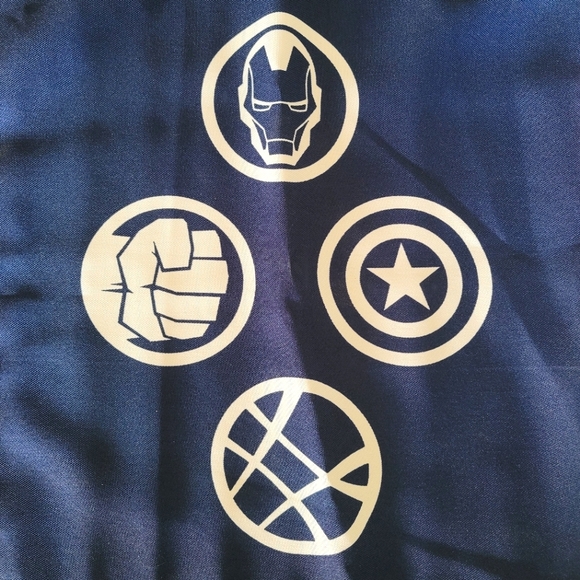 Marvel superhero banner (NWOT) - Picture 2 of 5